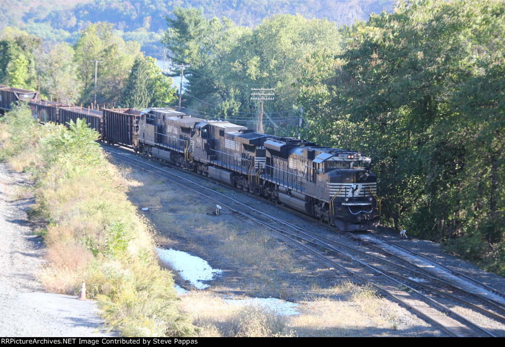 NS 1110 leads train 12R into Enola yard